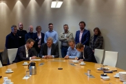 Contract ondertekening.jpg