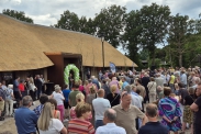 Opening Hallenhoes Exloo 3.jpg